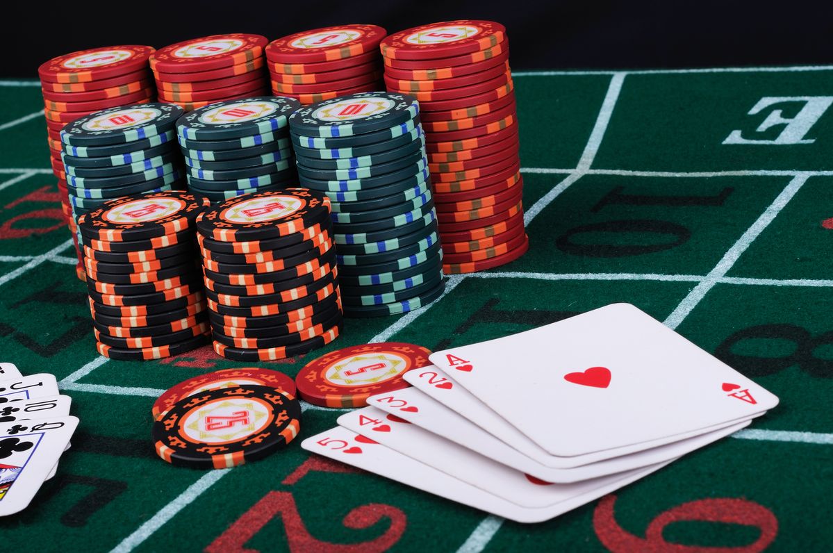 Football Betting کھلاڑیوں کے لیے لائیو کیسینو سیکشن